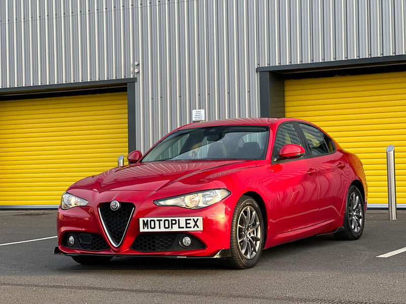 Alfa Romeo Giulia 2.2 TD Super Auto Euro 6 (s/s) 4dr 4dr Automatic 2024