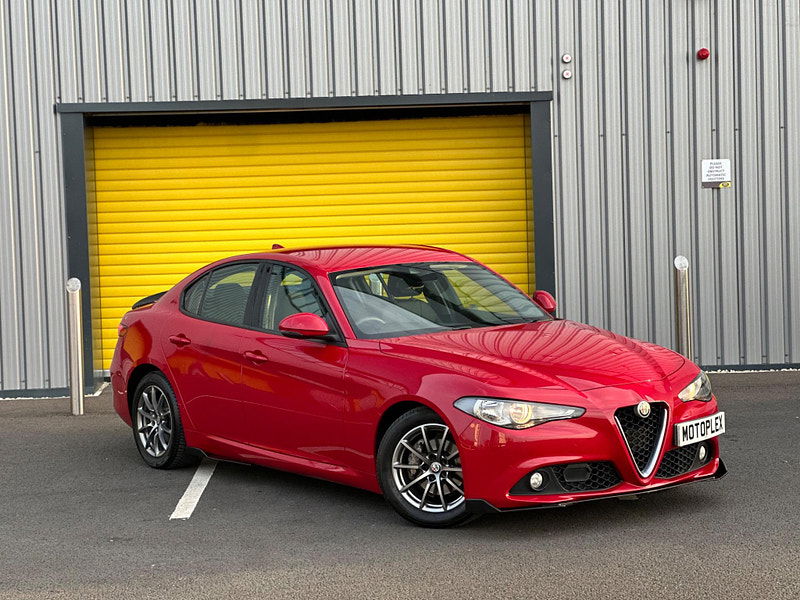 Alfa Romeo Giulia 2.2 TD Super Auto Euro 6 (s/s) 4dr 4dr Automatic 2024