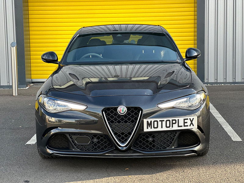 Alfa Romeo Giulia 2.9 V6 Bi-Turbo Quadrifoglio Auto Euro 6 (s/s) 4dr 4dr Automatic 2025