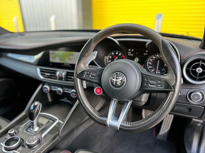 Alfa Romeo Giulia 2.9 V6 Bi-Turbo Quadrifoglio Auto Euro 6 (s/s) 4dr 4dr Automatic 2025
