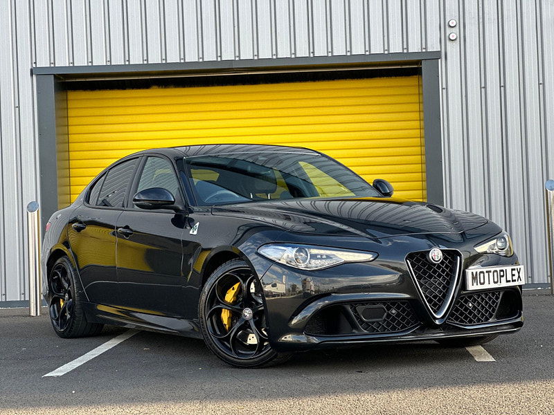Alfa Romeo Giulia 2.9 V6 Bi-Turbo Quadrifoglio Auto Euro 6 (s/s) 4dr 4dr Automatic 2025