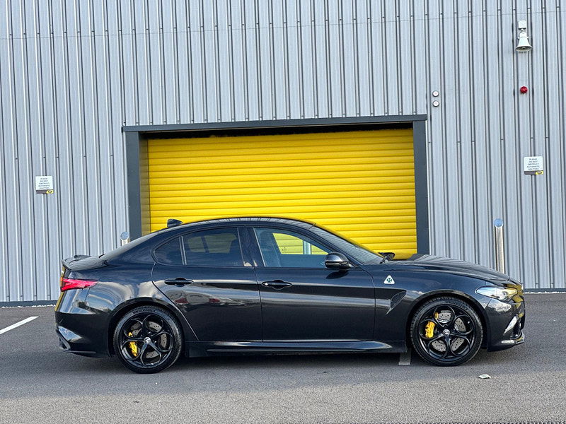 Alfa Romeo Giulia 2.9 V6 Bi-Turbo Quadrifoglio Auto Euro 6 (s/s) 4dr 4dr Automatic 2025