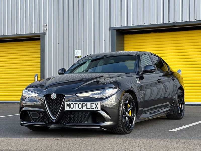 Alfa Romeo Giulia 2.9 V6 Bi-Turbo Quadrifoglio Auto Euro 6 (s/s) 4dr 4dr Automatic 2025