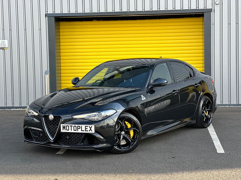 Alfa Romeo Giulia 2.9 V6 Bi-Turbo Quadrifoglio Auto Euro 6 (s/s) 4dr 4dr Automatic 2025