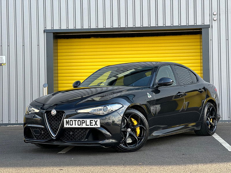 Alfa Romeo Giulia 2.9 V6 Bi-Turbo Quadrifoglio Auto Euro 6 (s/s) 4dr 4dr Automatic 2025