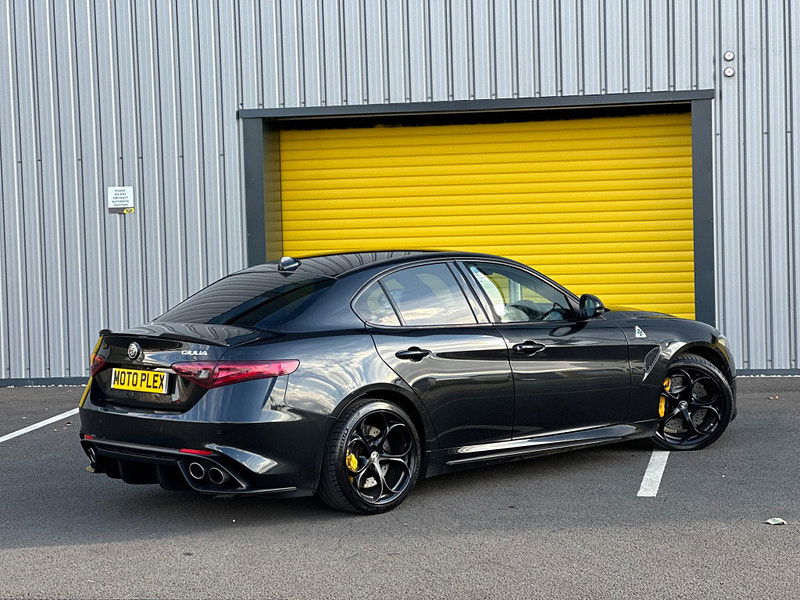 Alfa Romeo Giulia 2.9 V6 Bi-Turbo Quadrifoglio Auto Euro 6 (s/s) 4dr 4dr Automatic 2025
