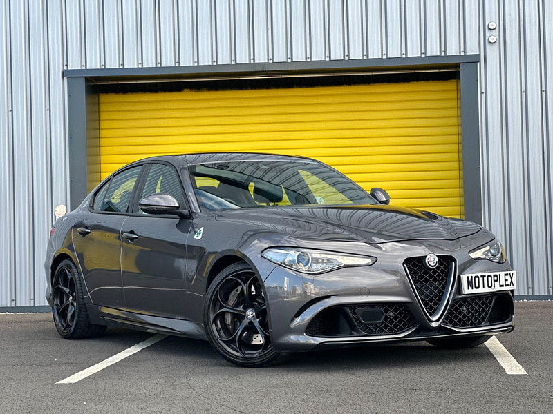 Alfa Romeo Giulia 2.9 V6 Bi-Turbo Quadrifoglio Auto Euro 6 (s/s) 4dr 4dr Automatic 2024