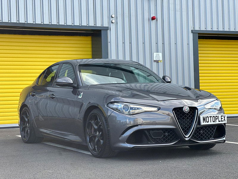 Alfa Romeo Giulia 2.9 V6 Bi-Turbo Quadrifoglio Auto Euro 6 (s/s) 4dr 4dr Automatic 2024