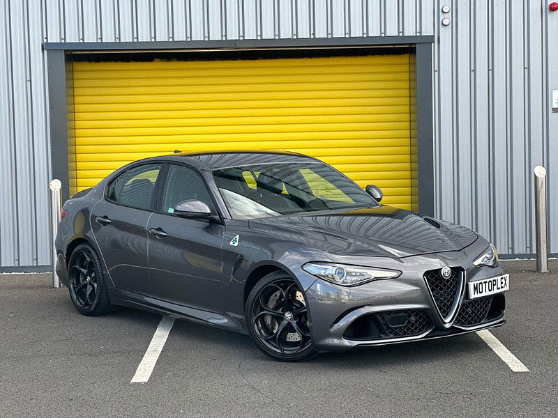 Alfa Romeo Giulia 2.9 V6 Bi-Turbo Quadrifoglio Auto Euro 6 (s/s) 4dr 4dr Automatic 2024