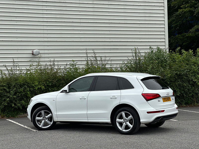 Audi Q5 2.0 TDI S line quattro Euro 5 (s/s) 5dr 5dr Manual 2025