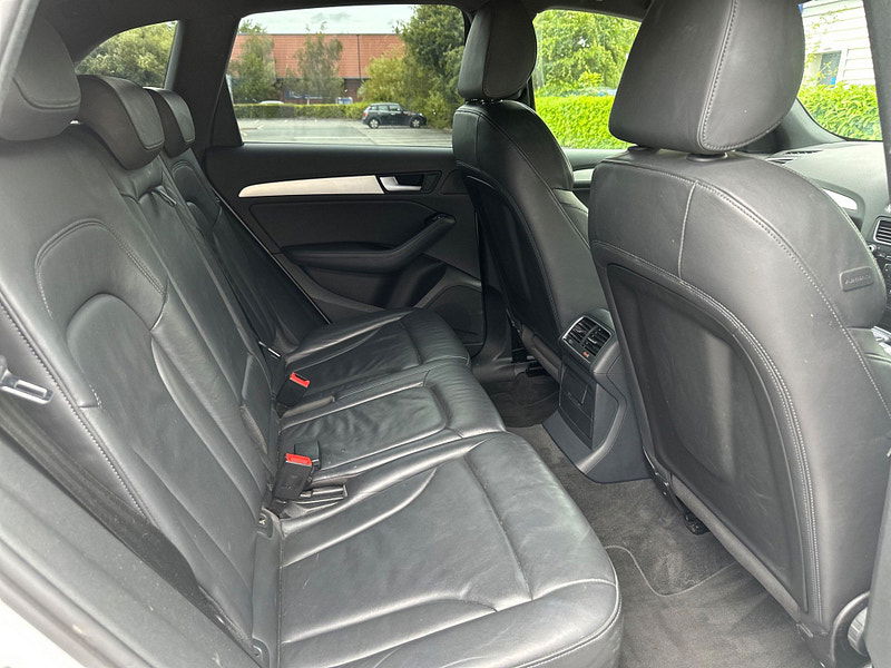 Audi Q5 2.0 TDI S line quattro Euro 5 (s/s) 5dr 5dr Manual 2025
