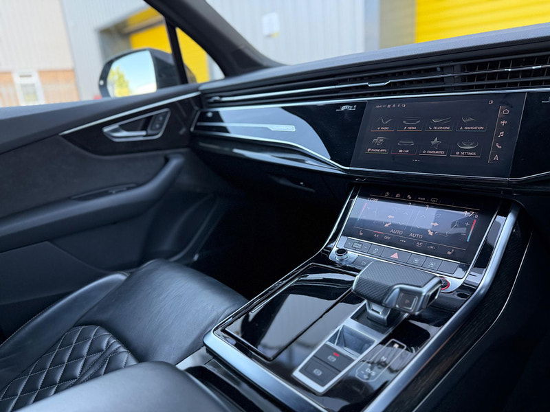 Audi SQ7 4.0 TFSI V8 Black Edition Tiptronic quattro Euro 6 (s/s) 5dr 5dr Automatic 2025