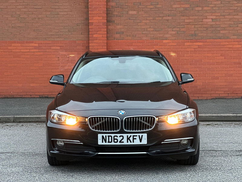 BMW 3 Series 2.0 320d Luxury Touring Auto Euro 5 (s/s) 5dr 5dr Automatic 2025