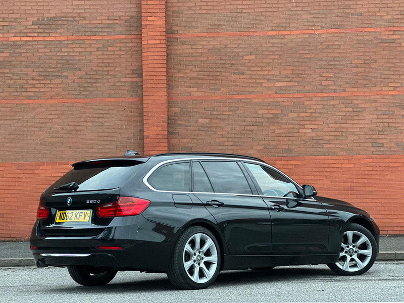 BMW 3 Series 2.0 320d Luxury Touring Auto Euro 5 (s/s) 5dr 5dr Automatic 2025