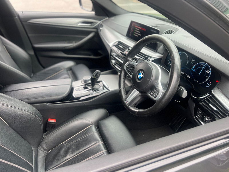 BMW 5 Series 3.0 530d M Sport Auto Euro 6 (s/s) 4dr 4dr Automatic 2025