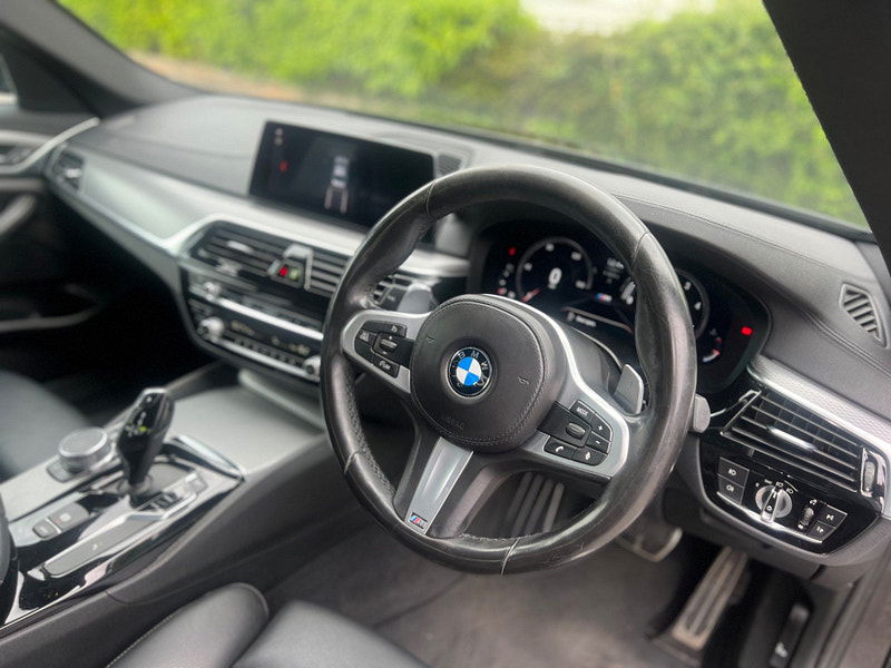 BMW 5 Series 3.0 530d M Sport Auto Euro 6 (s/s) 4dr 4dr Automatic 2025