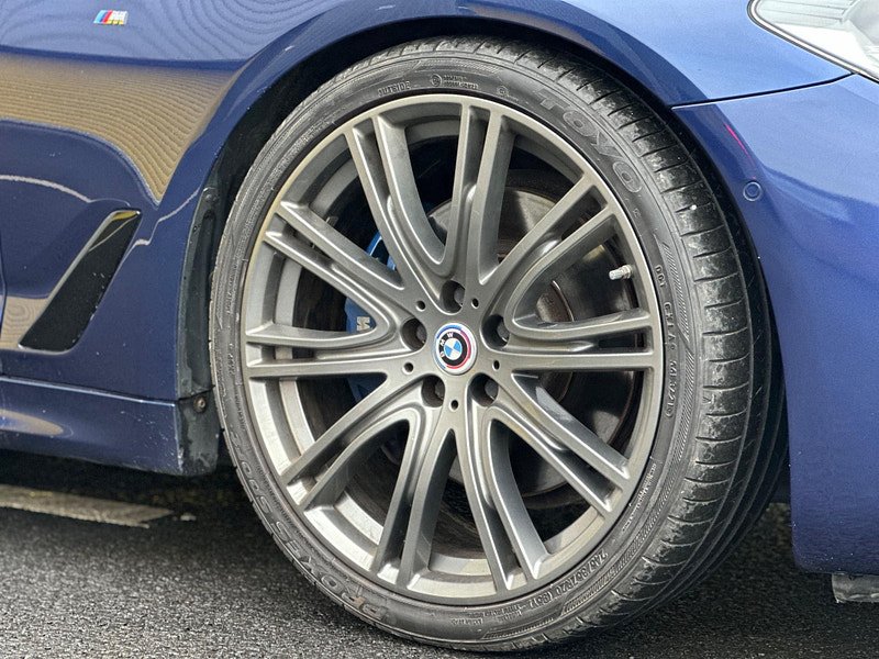 BMW 5 Series 3.0 530d M Sport Auto xDrive Euro 6 (s/s) 4dr 4dr Automatic 2024
