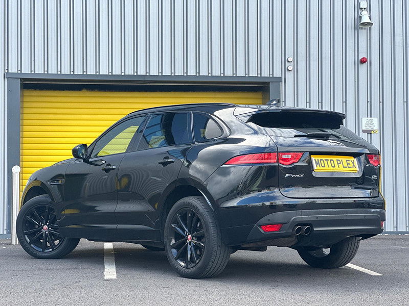 Jaguar F-PACE 2.0 D180 Chequered Flag Auto AWD Euro 6 (s/s) 5dr 5dr Automatic 2024