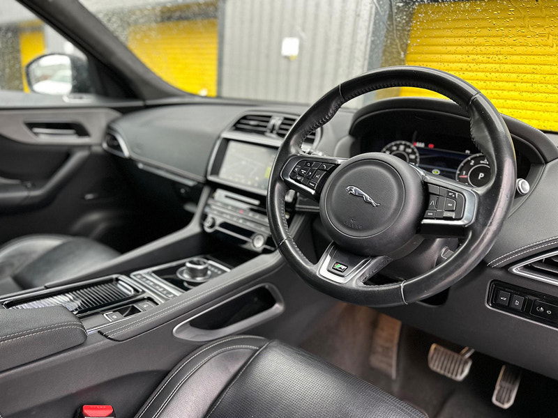 Jaguar F-PACE 2.0 D180 R-Sport Auto AWD Euro 6 (s/s) 5dr 5dr Automatic 2025