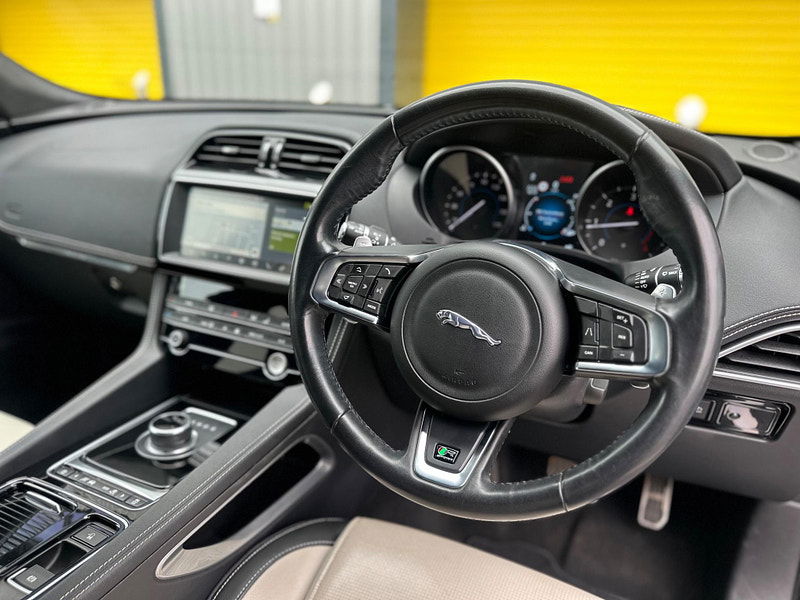 Jaguar F-PACE 2.0 D180 R-Sport Auto AWD Euro 6 (s/s) 5dr 5dr Automatic 2025