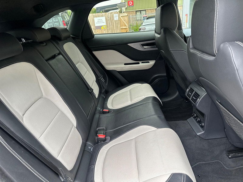 Jaguar F-PACE 2.0 D180 R-Sport Auto AWD Euro 6 (s/s) 5dr 5dr Automatic 2025