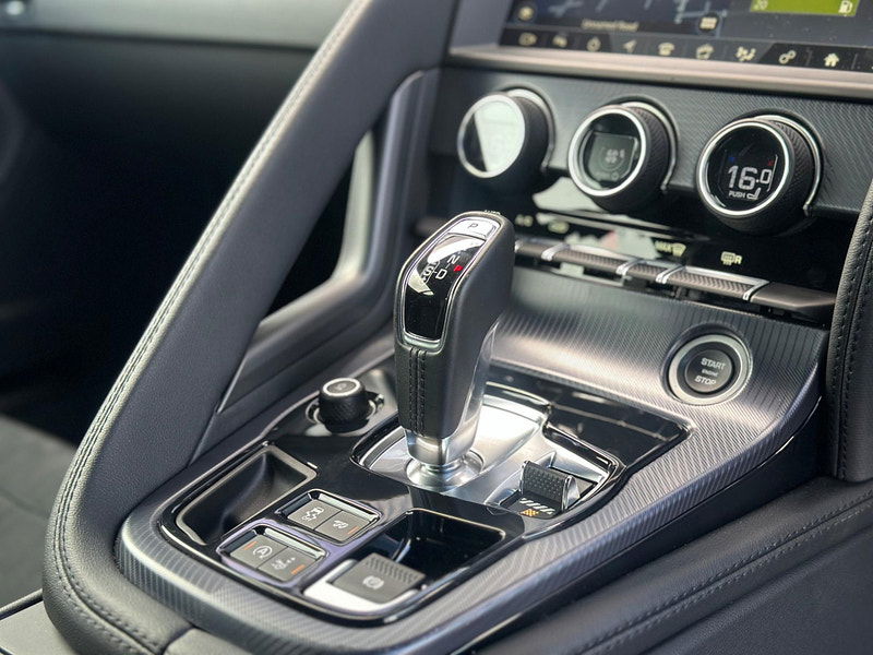 Jaguar F-Type 2.0i R-Dynamic Auto Euro 6 (s/s) 2dr 2dr Automatic 2025