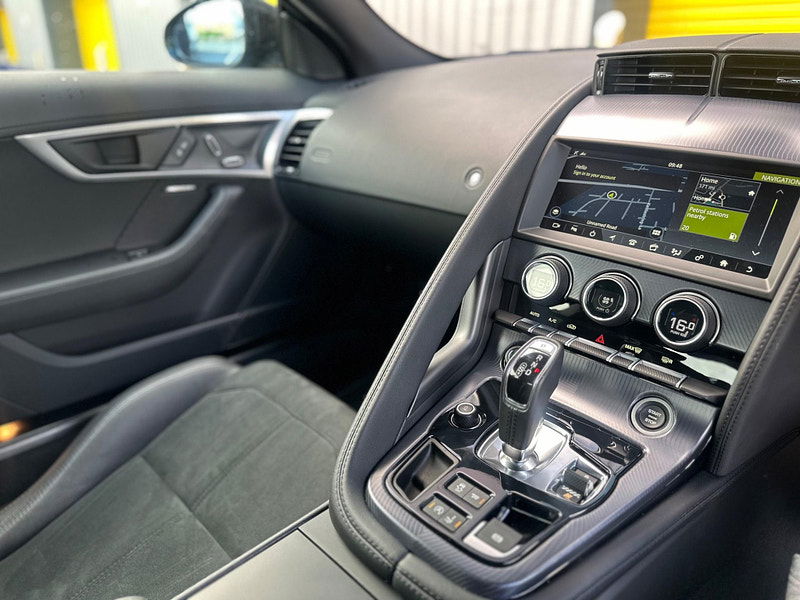 Jaguar F-Type 2.0i R-Dynamic Auto Euro 6 (s/s) 2dr 2dr Automatic 2025