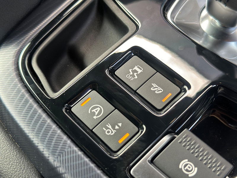 Jaguar F-Type 2.0i R-Dynamic Auto Euro 6 (s/s) 2dr 2dr Automatic 2025