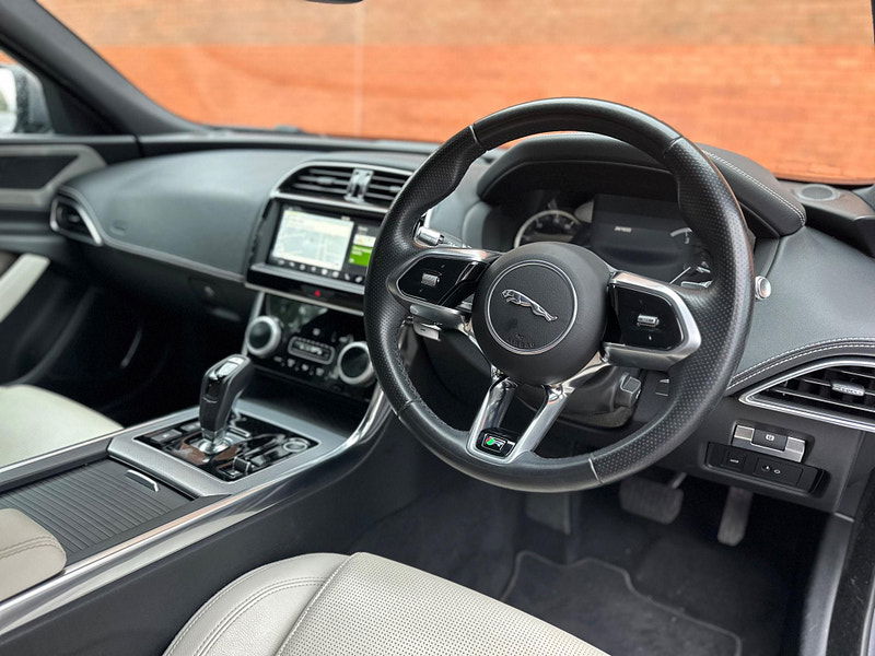 Jaguar XE 2.0 P250i R-Dynamic S Auto Euro 6 (s/s) 4dr 4dr Automatic 2025