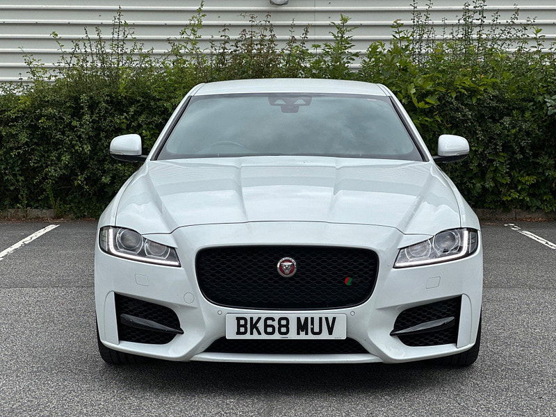 Jaguar XF 2.0d R-Sport Auto Euro 6 (s/s) 4dr 4dr Automatic 2025
