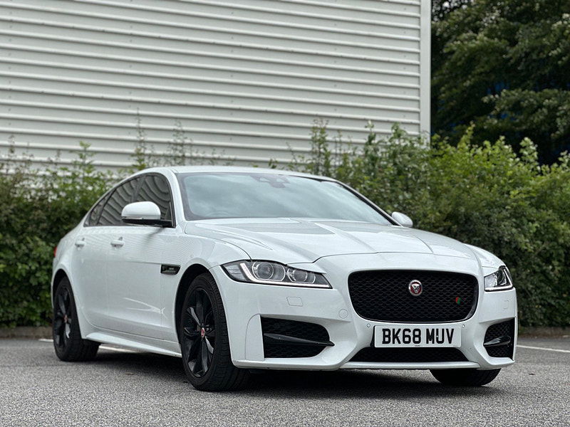 Jaguar XF 2.0d R-Sport Auto Euro 6 (s/s) 4dr 4dr Automatic 2025