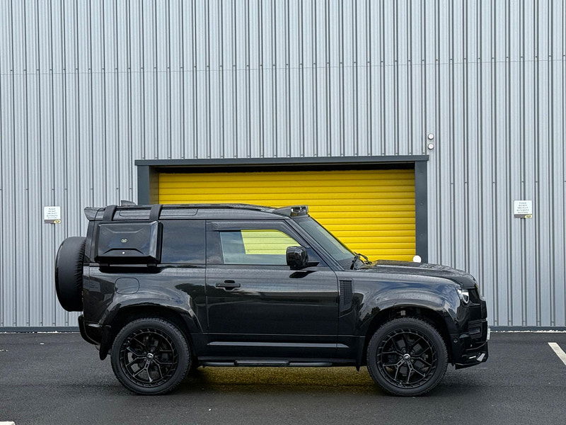 Land Rover Defender 90 3.0 D200 MHEV Hard Top SUV Auto 4WD SWB Euro 6 (s/s) 3dr 3dr Automatic 2025