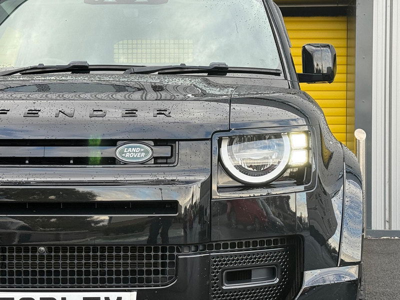 Land Rover Defender 90 3.0 D200 MHEV Hard Top SUV Auto 4WD SWB Euro 6 (s/s) 3dr 3dr Automatic 2025