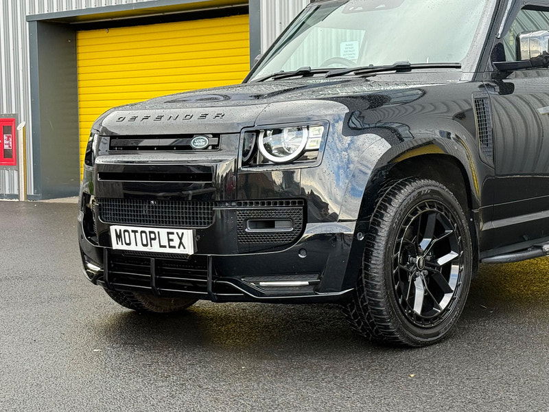 Land Rover Defender 90 3.0 D200 MHEV Hard Top SUV Auto 4WD SWB Euro 6 (s/s) 3dr 3dr Automatic 2025