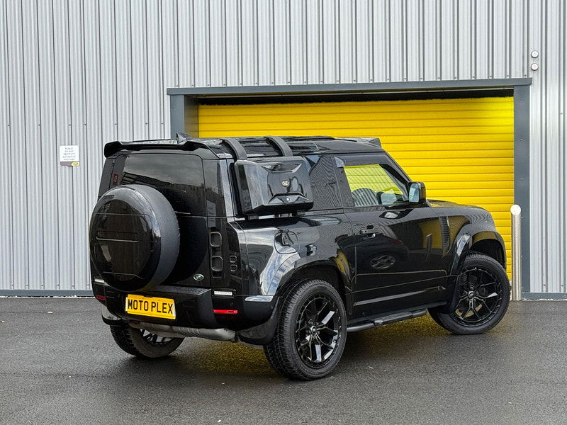 Land Rover Defender 90 3.0 D200 MHEV Hard Top SUV Auto 4WD SWB Euro 6 (s/s) 3dr 3dr Automatic 2025