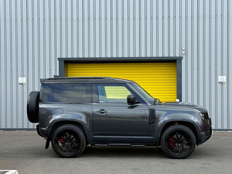 Land Rover Defender 90 3.0 D250 MHEV SE Auto 4WD Euro 6 (s/s) 3dr 3dr Automatic 2025