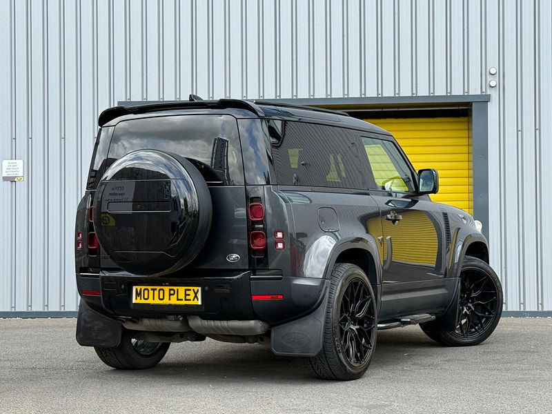 Land Rover Defender 90 3.0 D250 MHEV SE Auto 4WD Euro 6 (s/s) 3dr 3dr Automatic 2025