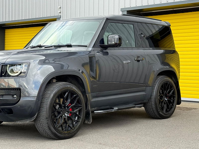 Land Rover Defender 90 3.0 D250 MHEV SE Auto 4WD Euro 6 (s/s) 3dr 3dr Automatic 2025