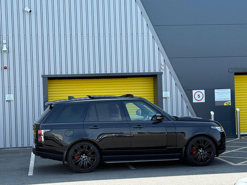 Land Rover Range Rover 3.0 D300 MHEV Westminster Black Auto 4WD Euro 6 (s/s) 5dr 5dr Automatic 2025