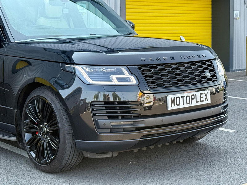 Land Rover Range Rover 3.0 D300 MHEV Westminster Black Auto 4WD Euro 6 (s/s) 5dr 5dr Automatic 2025