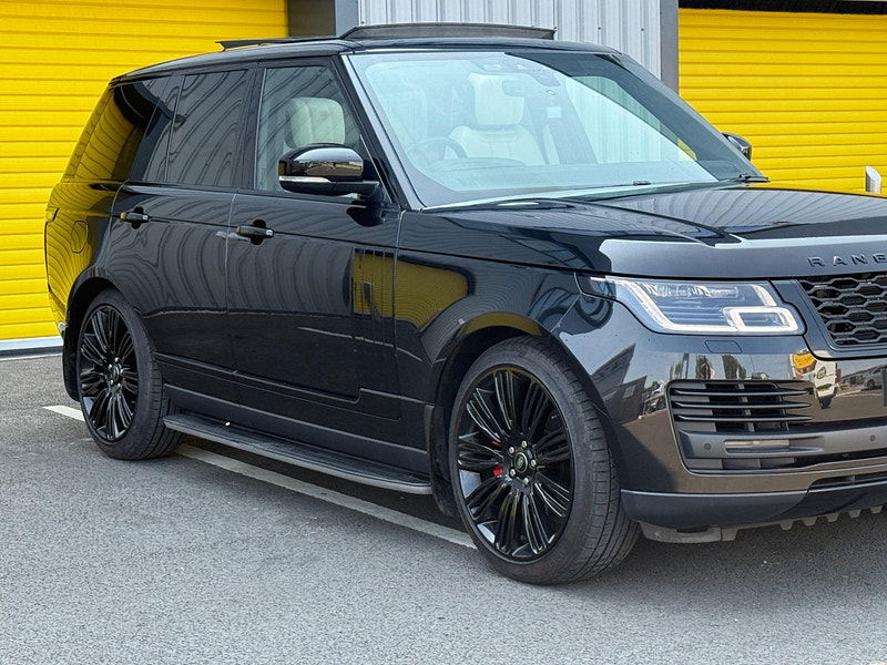 Land Rover Range Rover 3.0 D300 MHEV Westminster Black Auto 4WD Euro 6 (s/s) 5dr 5dr Automatic 2025