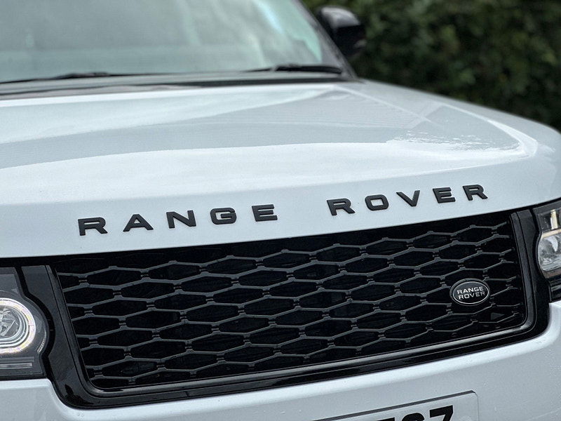Land Rover Range Rover 3.0 TD V6 Vogue Auto 4WD Euro 6 (s/s) 5dr 5dr Automatic 2025