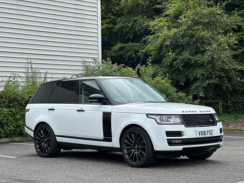 Land Rover Range Rover 3.0 TD V6 Vogue Auto 4WD Euro 6 (s/s) 5dr 5dr Automatic 2025