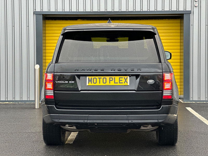 Land Rover Range Rover 3.0 TD V6 Vogue SE Auto 4WD Euro 6 (s/s) 5dr 5dr Automatic 2025