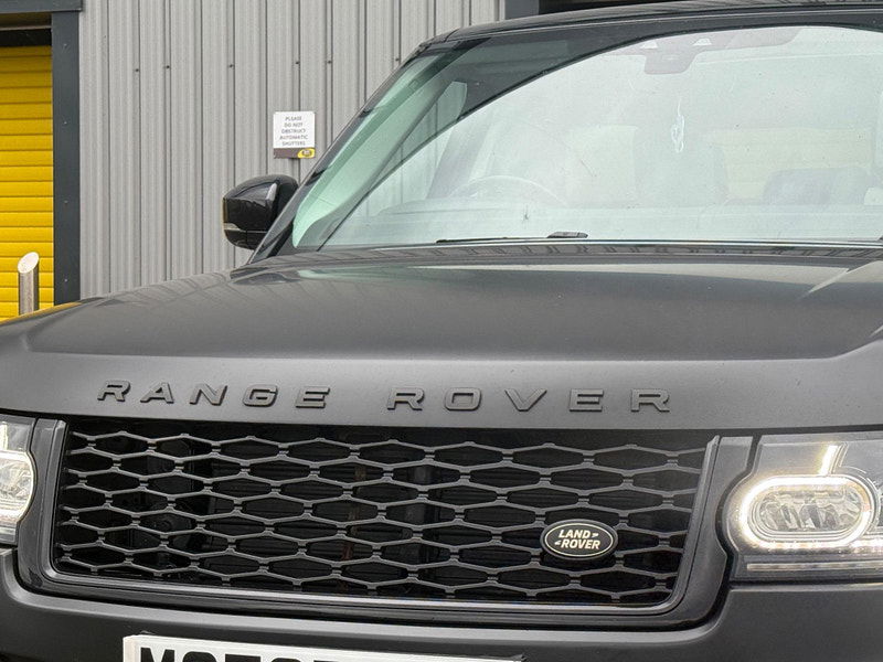Land Rover Range Rover 3.0 TD V6 Vogue SE Auto 4WD Euro 6 (s/s) 5dr 5dr Automatic 2025