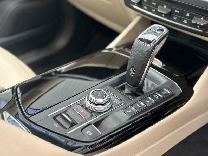 Maserati Levante 3.0D V6 GranLusso ZF 4WD Euro 6 (s/s) 5dr 5dr Automatic 2025