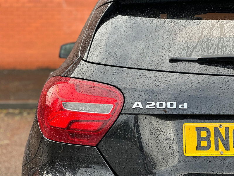 Mercedes-Benz A Class 2.1 A200d AMG Line (Premium Plus) 7G-DCT Euro 6 (s/s) 5dr 5dr Automatic 2025