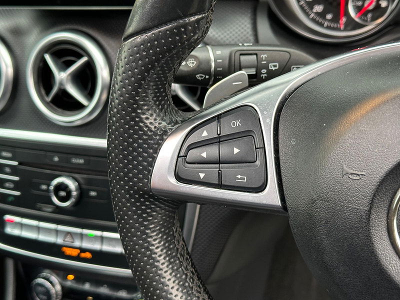 Mercedes-Benz A Class 2.1 A200d AMG Line (Premium Plus) 7G-DCT Euro 6 (s/s) 5dr 5dr Automatic 2025