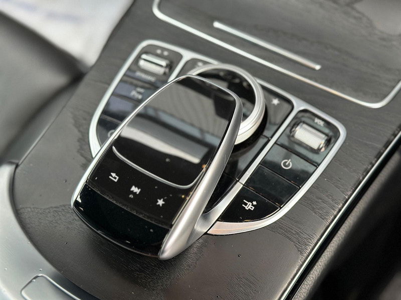 Mercedes-Benz C Class 2.0 C300 AMG Line (Premium Plus) 7G-Tronic+ Euro 6 (s/s) 2dr 2dr Automatic 2025