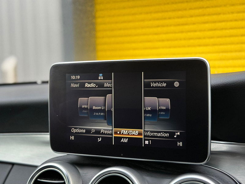 Mercedes-Benz C Class 2.0 C300 AMG Line (Premium Plus) 7G-Tronic+ Euro 6 (s/s) 2dr 2dr Automatic 2025